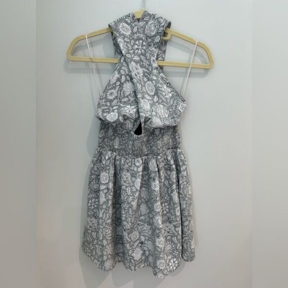 Shore wrap halter skort/dress, size medium - Picture 2 of 9